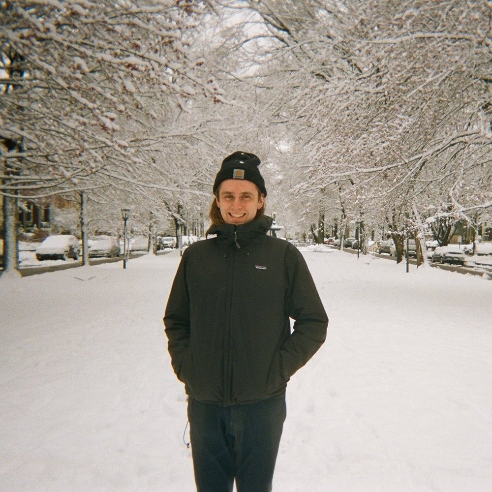 Meet your Posher, Tom